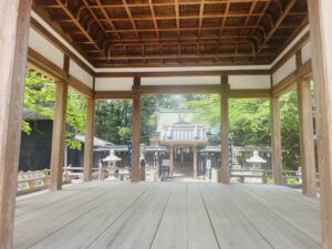 伊豆神社: 縁結びと歴史のパワースポット