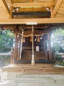 伊豆神社: 縁結びと歴史のパワースポット