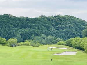 大津カントリークラブ 東コース（南郷・天ヶ瀬 18ホール）「広大な林間コースで贅沢なゴルフライフを堪能」