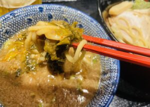 無鉄砲の精神を継ぐ名店「らーめん与七」のつけ麺を堪能！