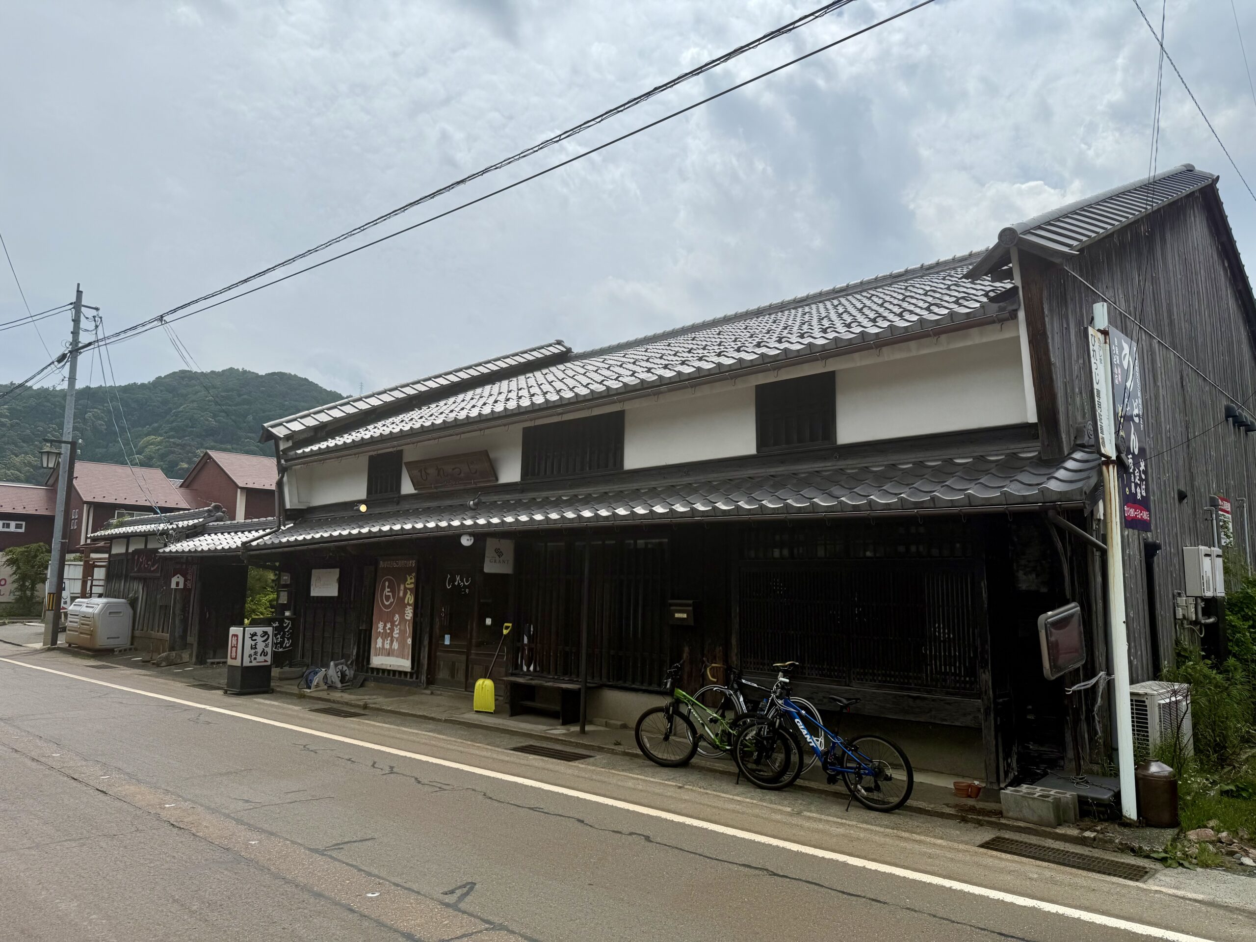 どんき～で味わう！築280年旧商家の絶品うどんランチ
